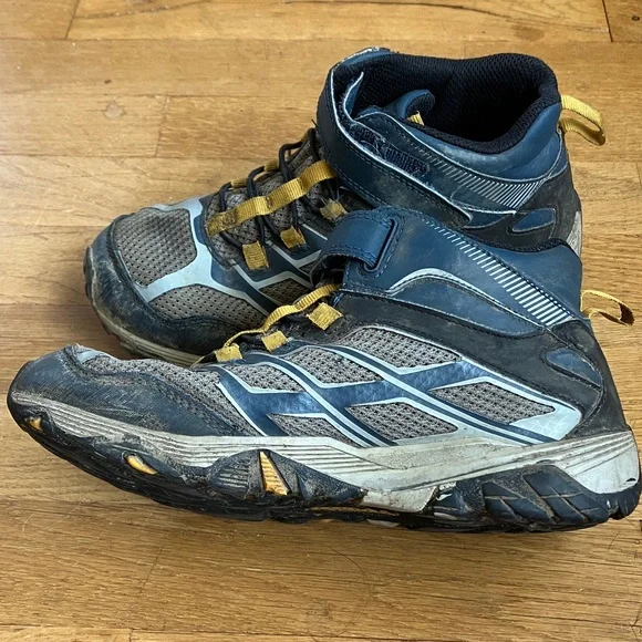 Merrell Kids Hiking Shoes / Sneakers - Picture 2 of 5